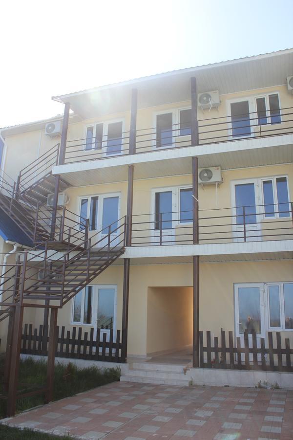 Sun Joy Hotel Sanzhiyka Exterior foto